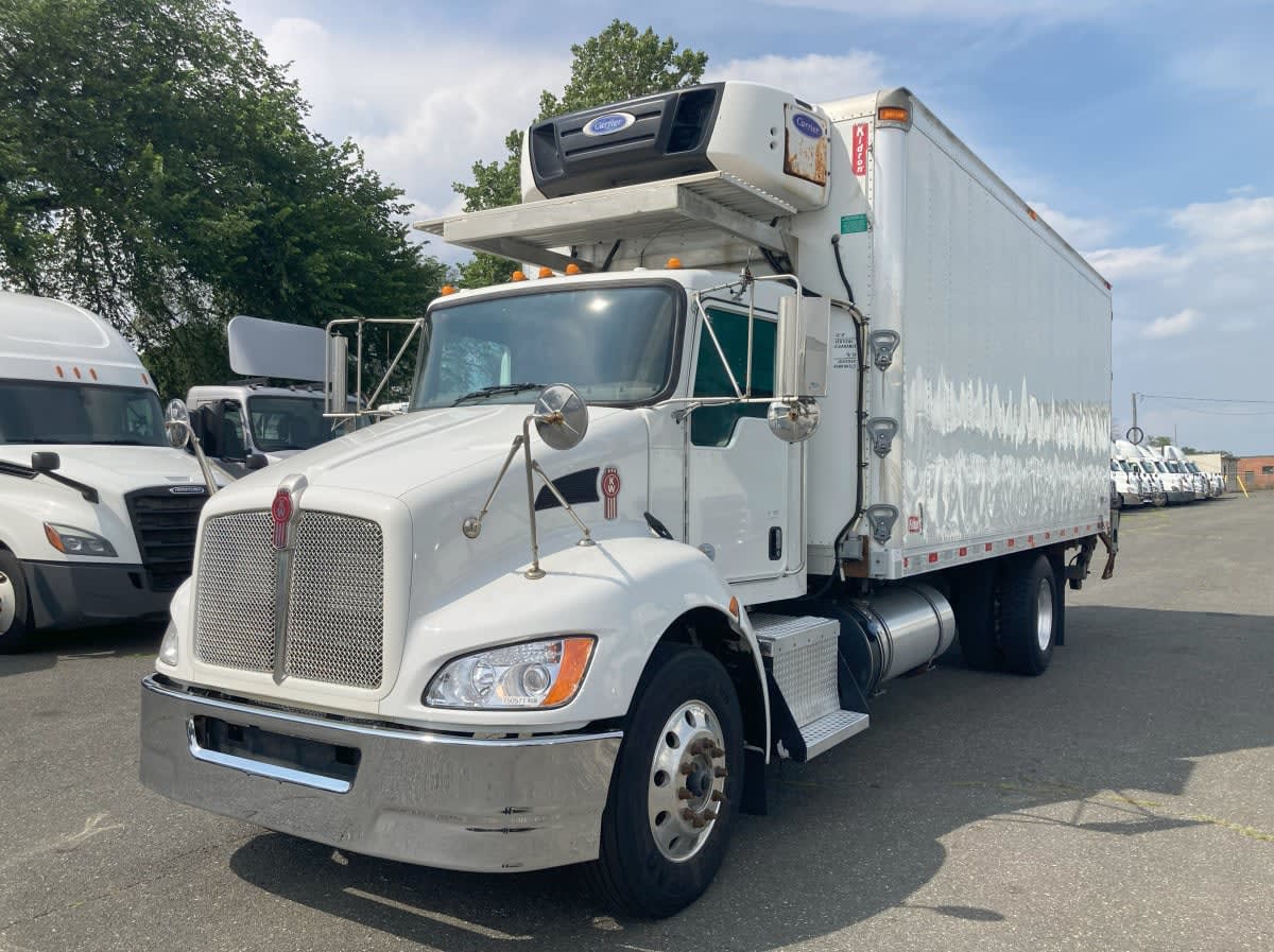 2018 Kenworth Trucks T300 750571