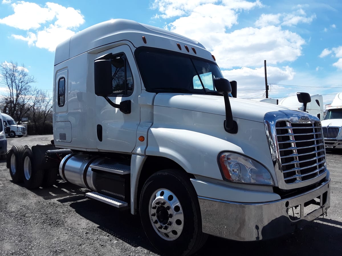 2018 Freightliner/Mercedes CASCADIA 125 750581