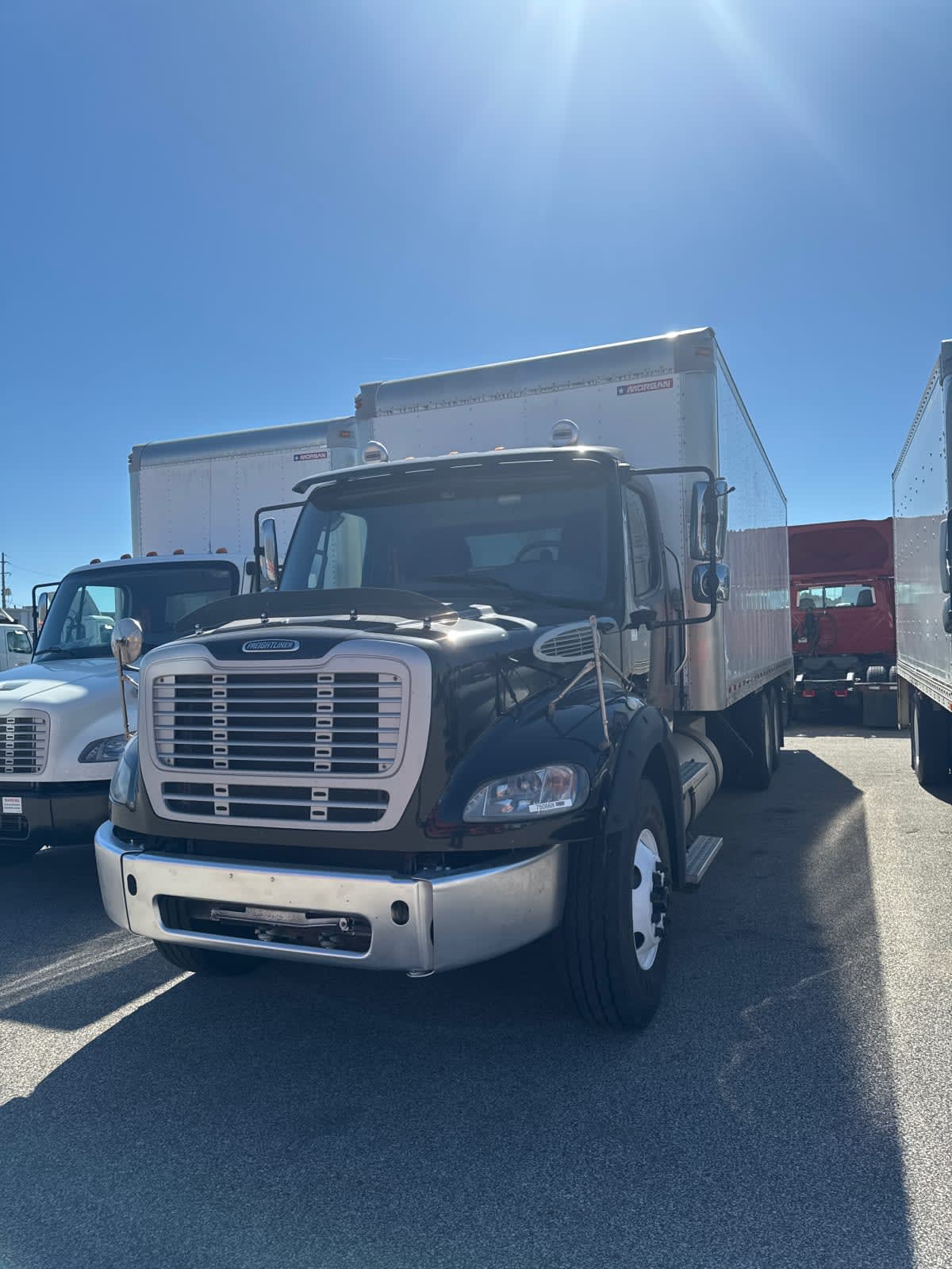 2018 Freightliner/Mercedes M2 112 750668