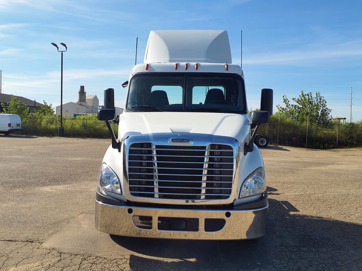 2018 Freightliner/Mercedes CASCADIA 113 750677