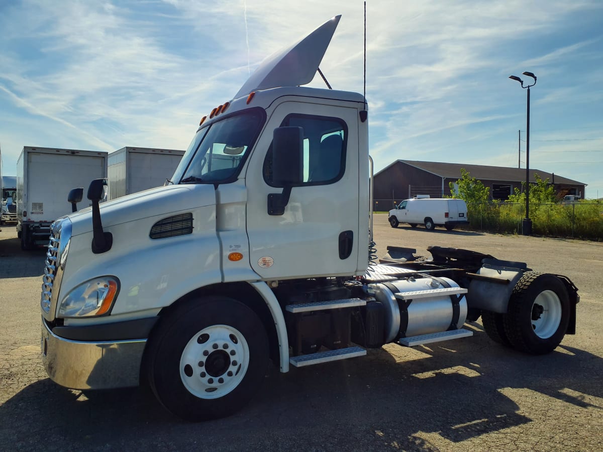 2018 Freightliner/Mercedes CASCADIA 113 750677