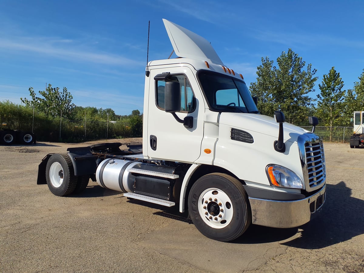 2018 Freightliner/Mercedes CASCADIA 113 750677