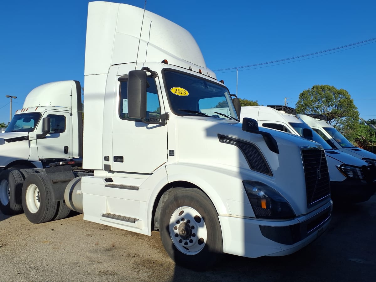 2018 Volvo VNL64TRACTOR 750708