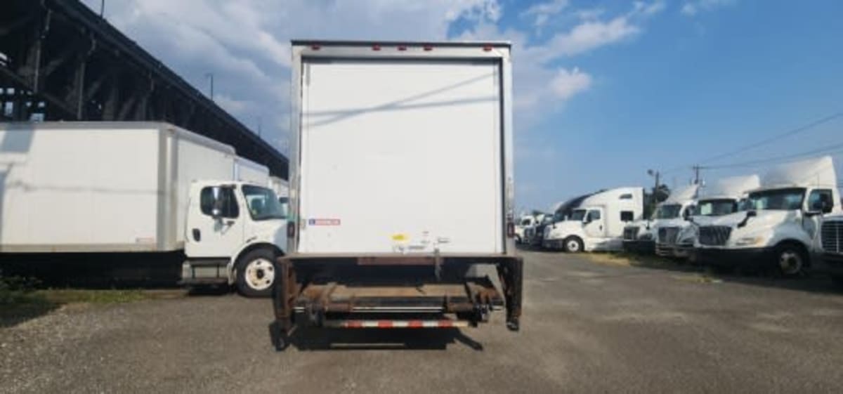 2018 Freightliner/Mercedes M2 106 750727