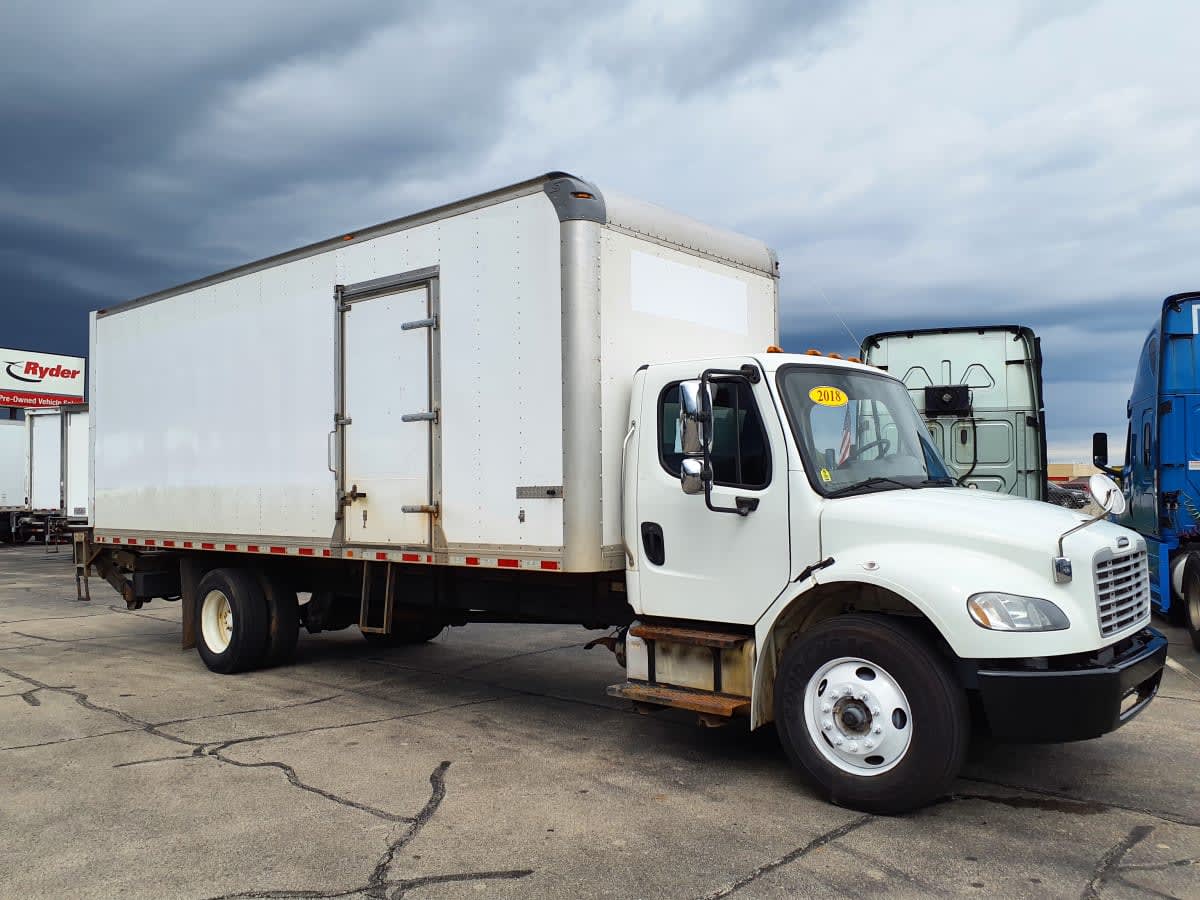 2018 Freightliner/Mercedes M2 106 750744