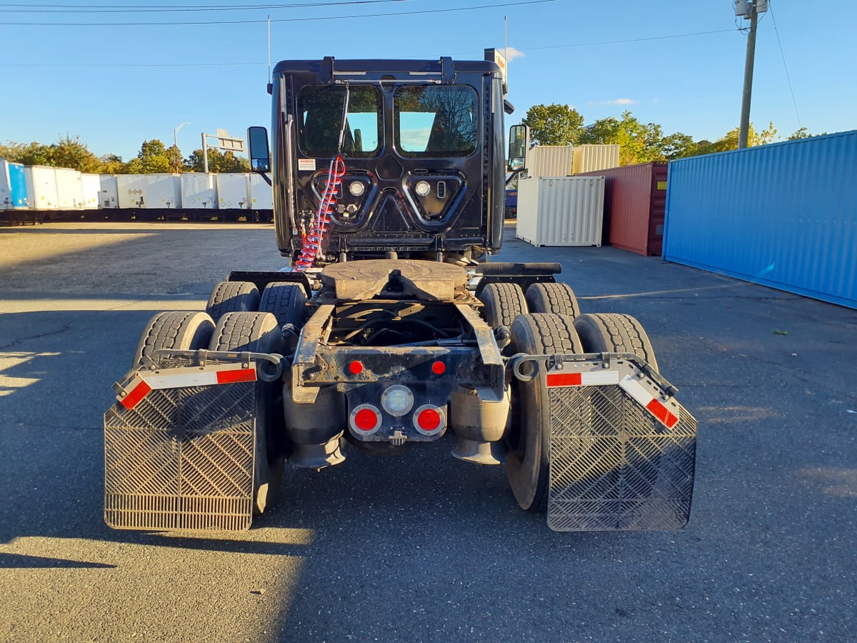 2018 Freightliner/Mercedes CASCADIA 125 750756