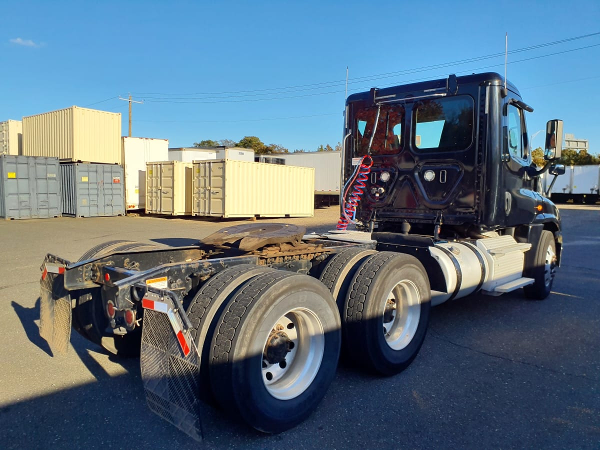 2018 Freightliner/Mercedes CASCADIA 125 750756