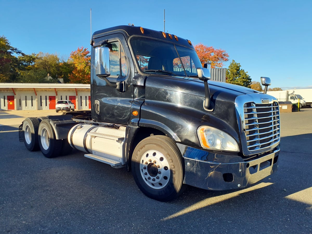 2018 Freightliner/Mercedes CASCADIA 125 750756