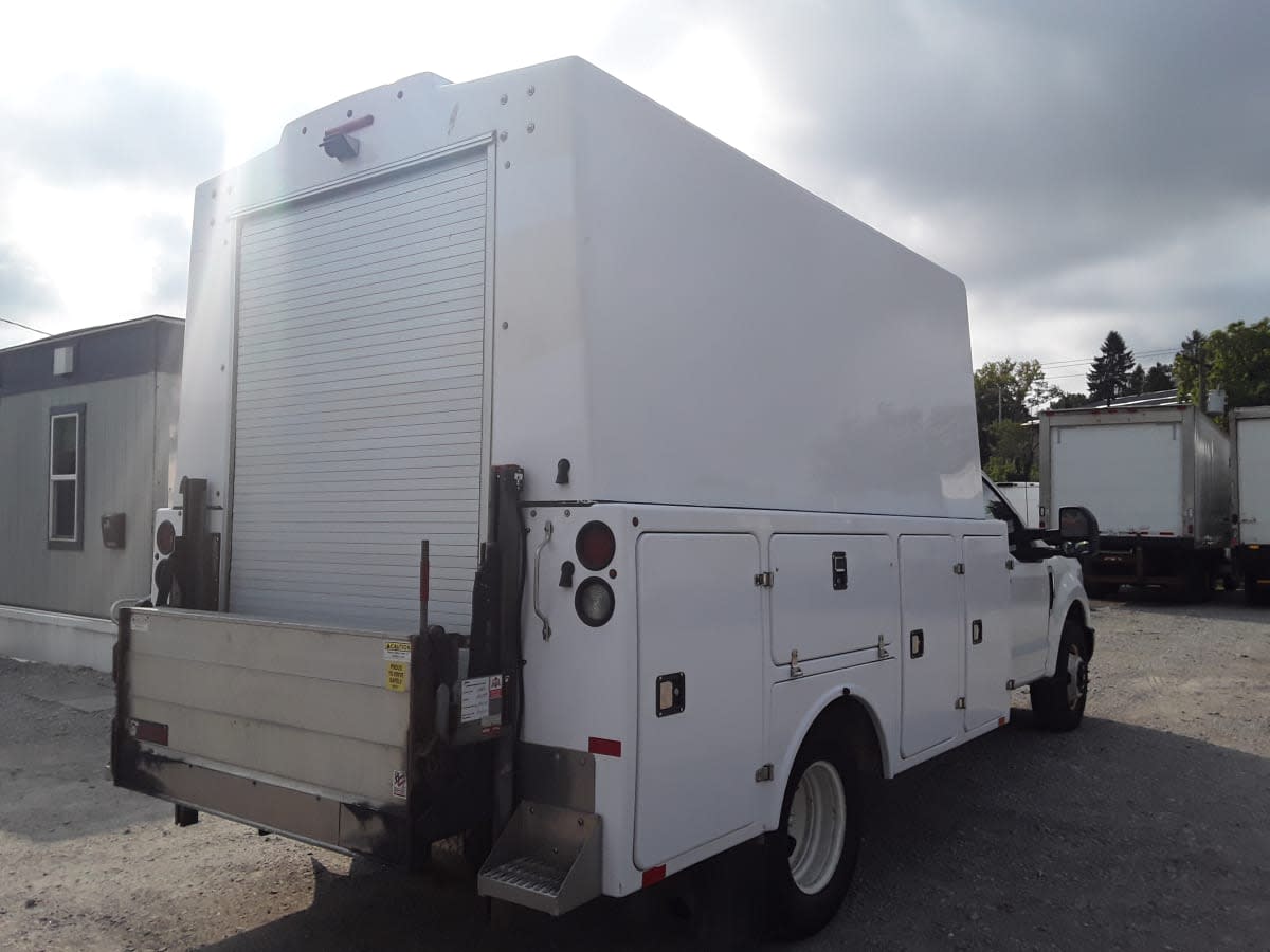 2017 Ford Motor Company F-350 SUPER DUTY 750759