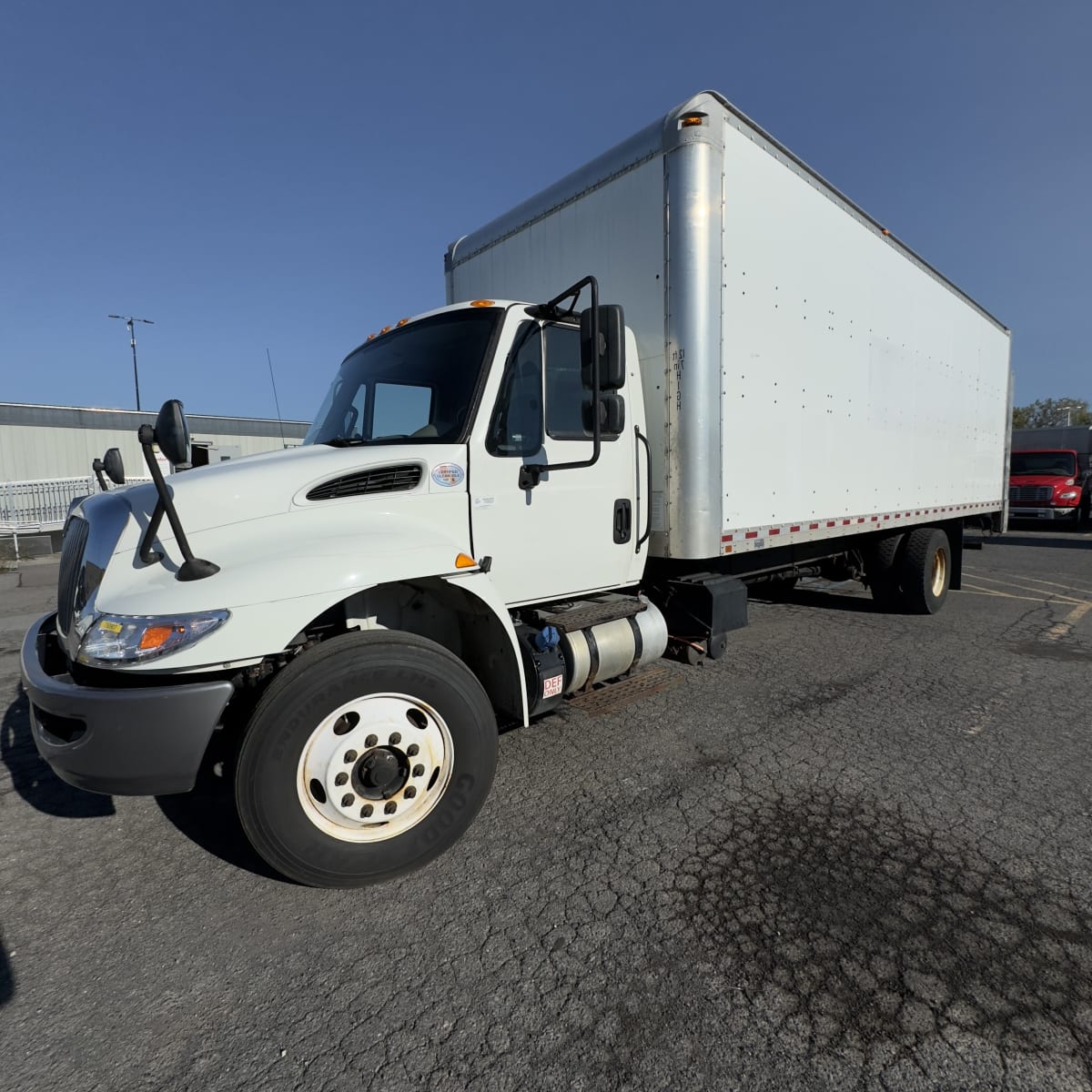 2018 Navistar International 4300 750907