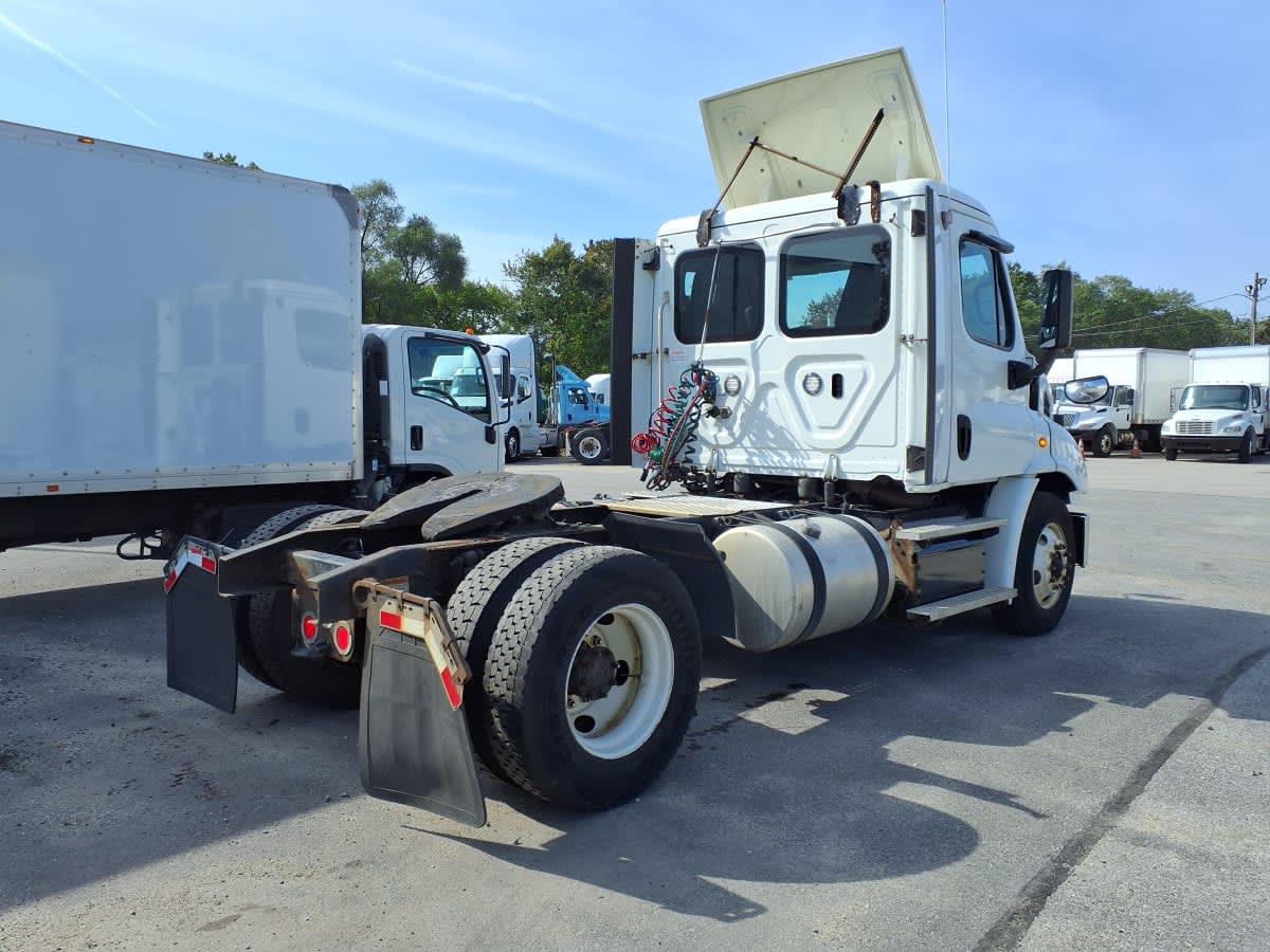 2018 Freightliner/Mercedes CASCADIA 113 750914