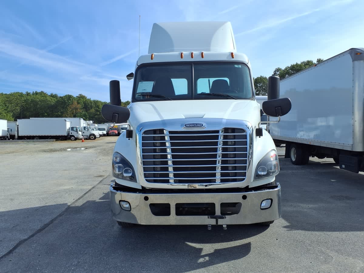 2018 Freightliner/Mercedes CASCADIA 113 750914