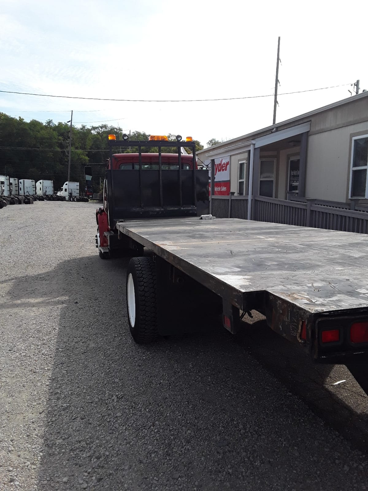 2018 Freightliner/Mercedes M2 106 750955