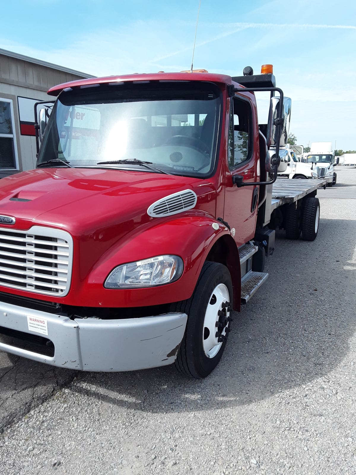 2018 Freightliner/Mercedes M2 106 750955