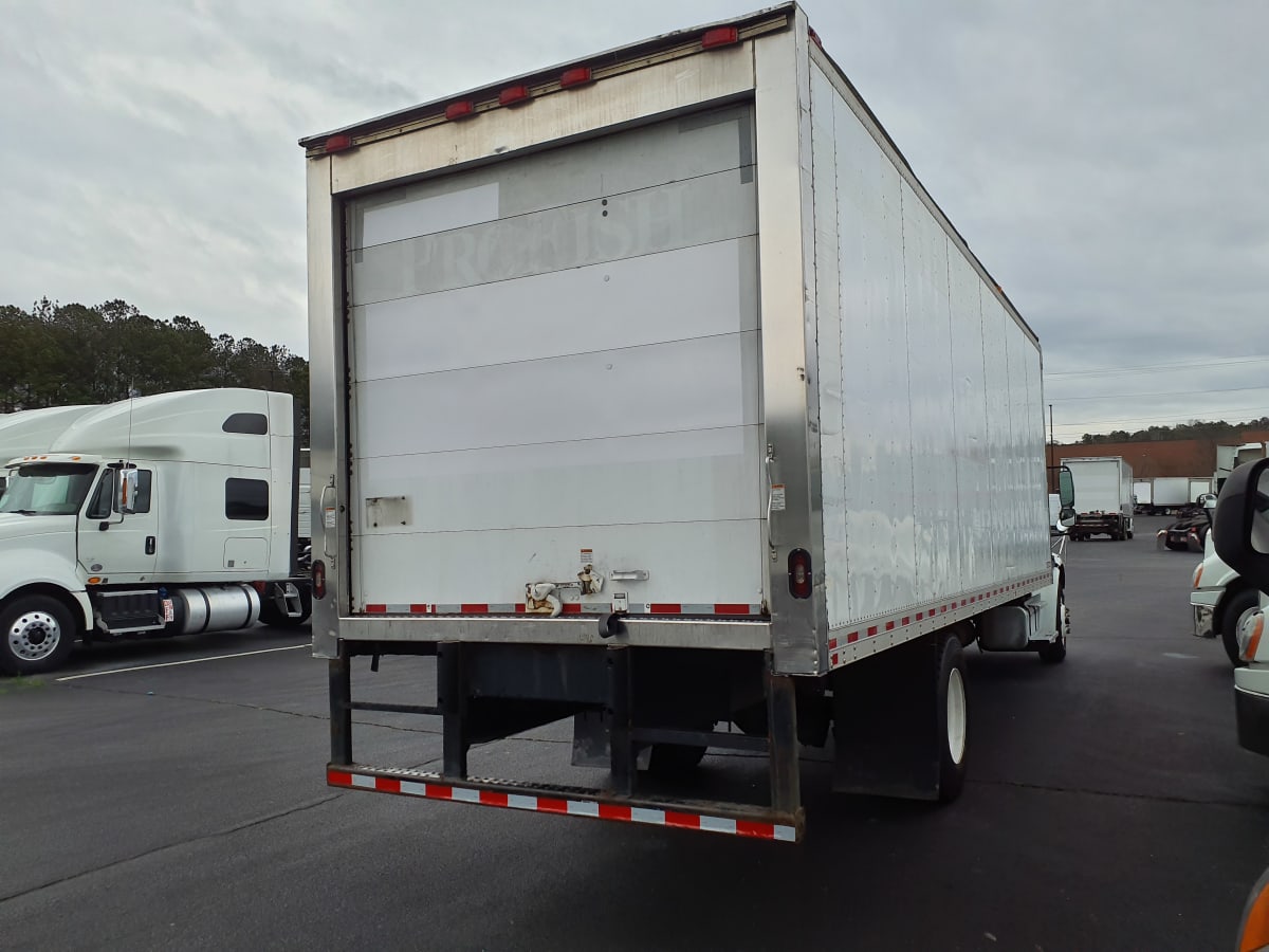 2018 Freightliner/Mercedes M2 106 751015