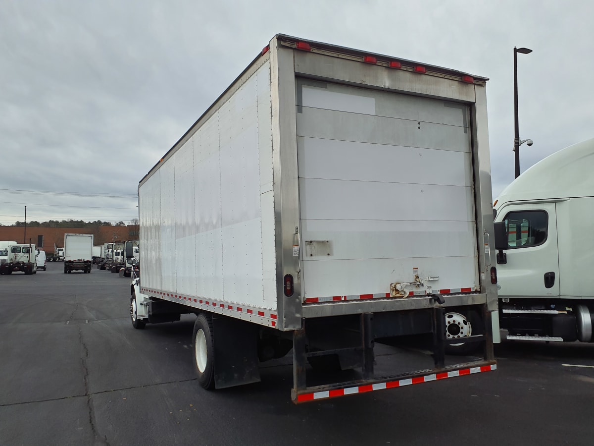 2018 Freightliner/Mercedes M2 106 751015