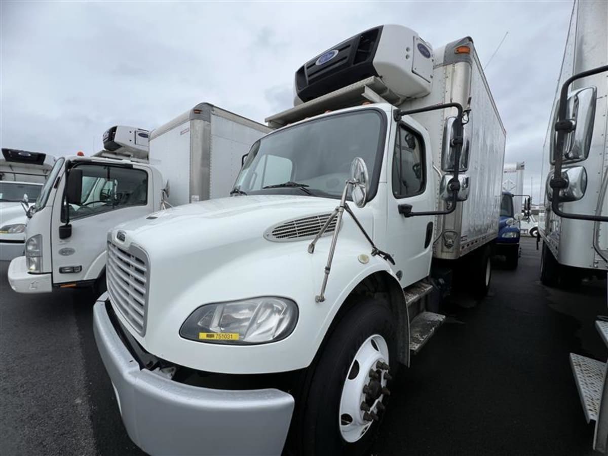 2018 Freightliner/Mercedes M2 106 751031 2018 Freightliner/Mercedes M2 106 751031