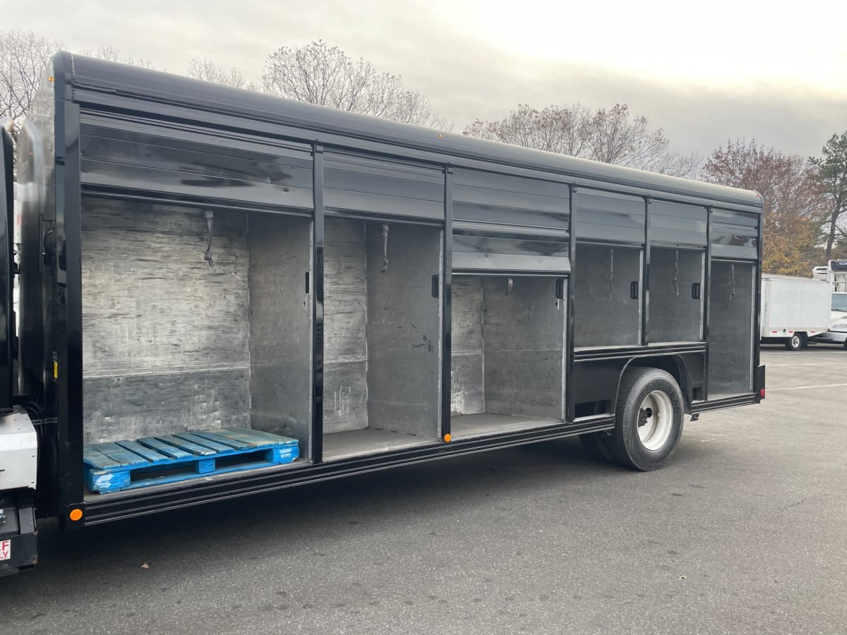 2018 Navistar International 4300 751136