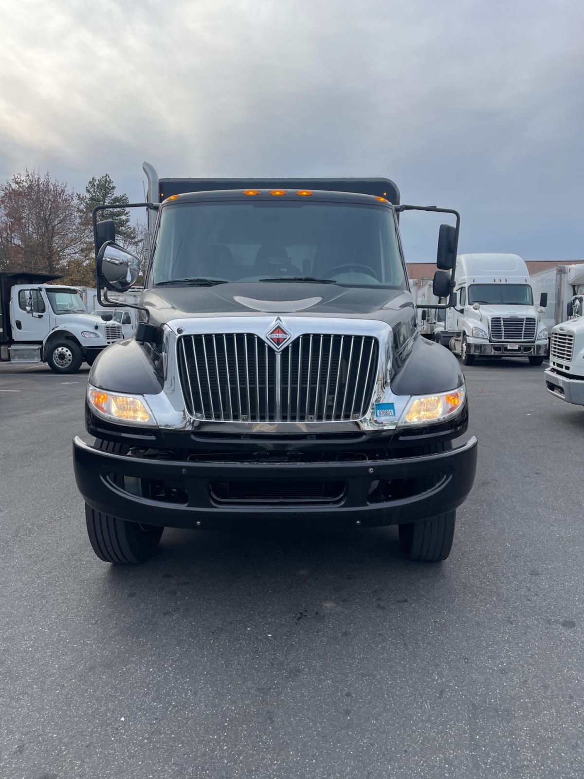 2018 Navistar International 4300 751136