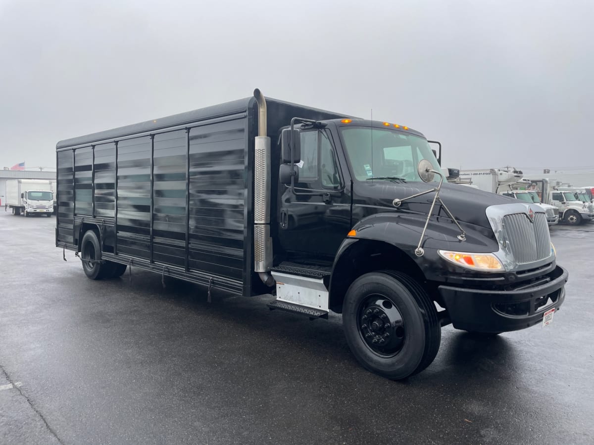 2018 Navistar International 4300 751137