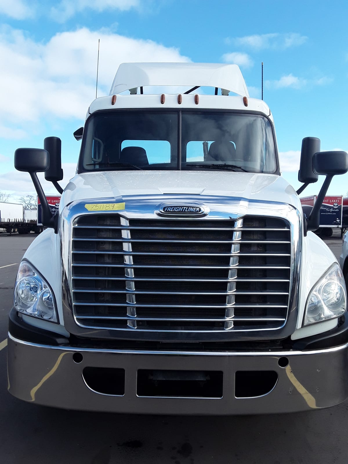 2018 Freightliner/Mercedes CASCADIA 125 751189