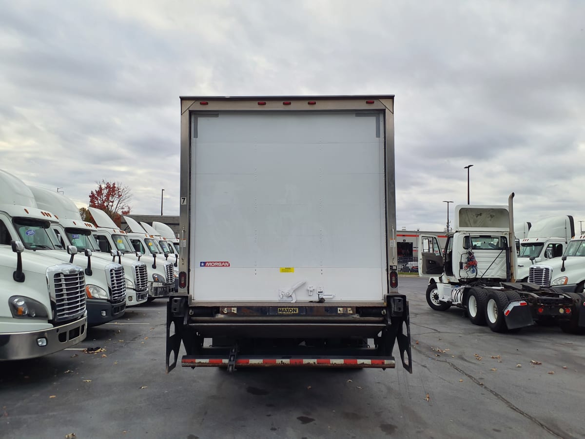 2018 Freightliner/Mercedes M2 106 751267