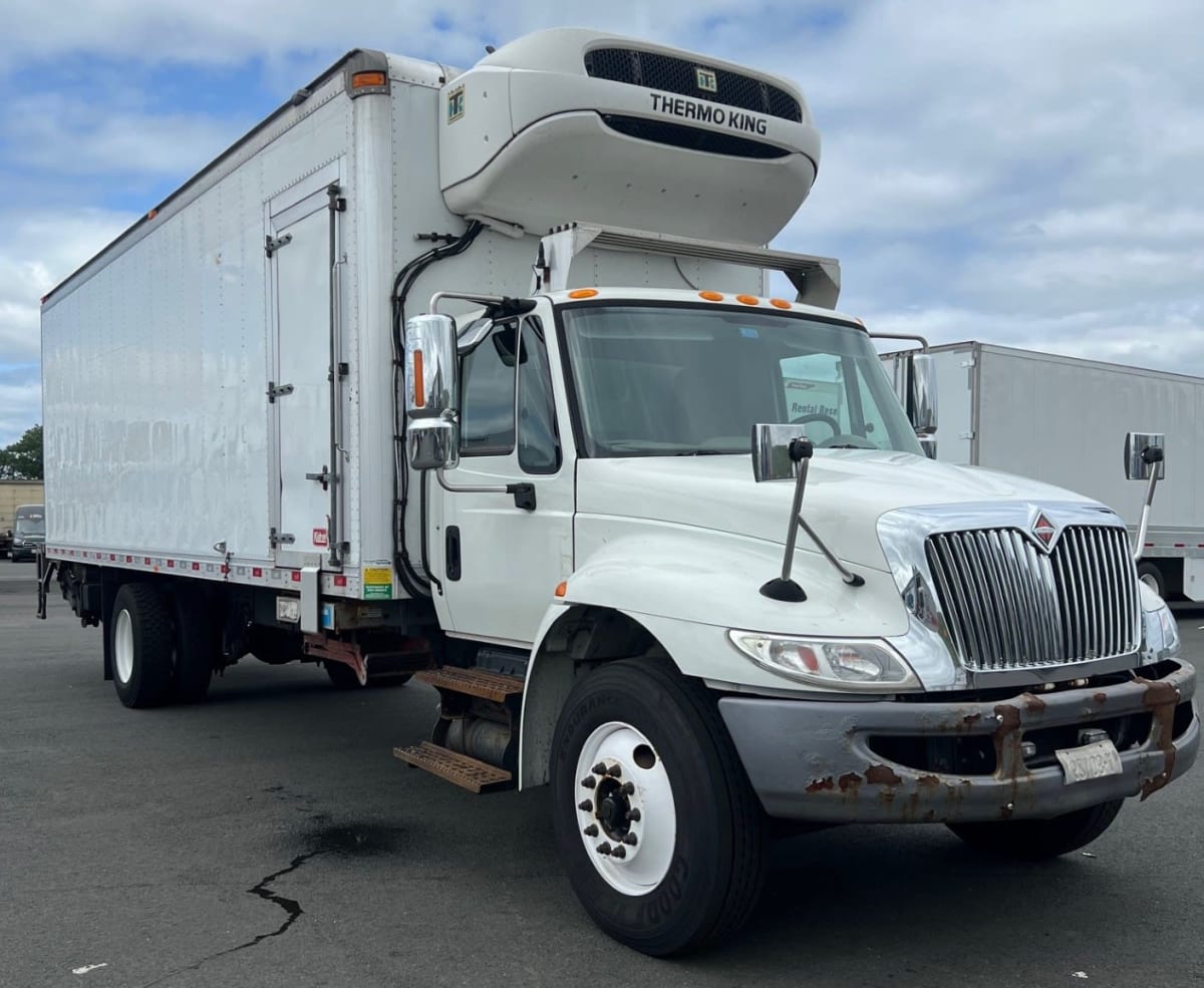 2018 Navistar International 4300 751284
