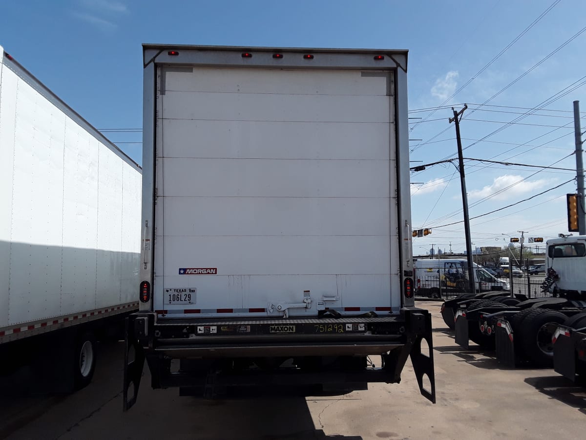 2018 Freightliner/Mercedes M2 106 751292