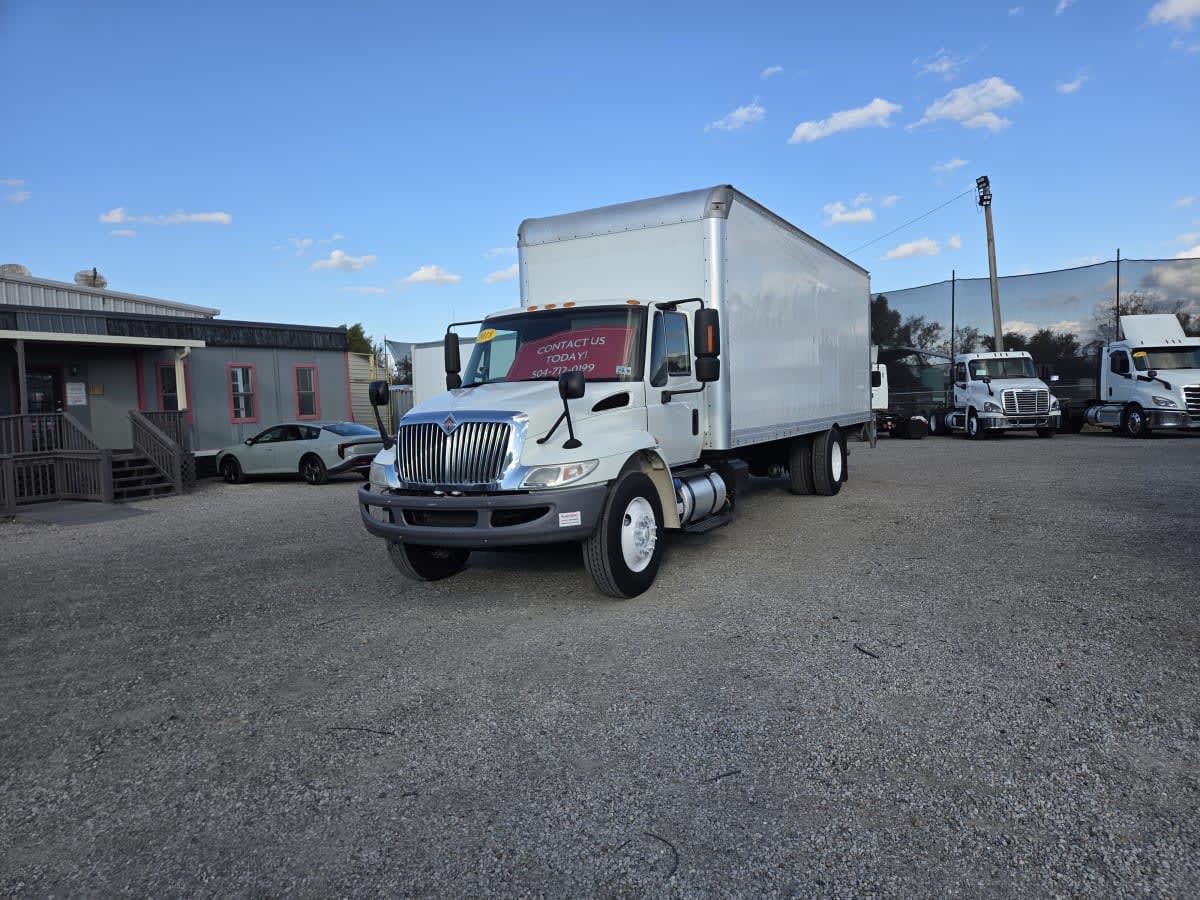 2018 Navistar International 4300 LP 751412
