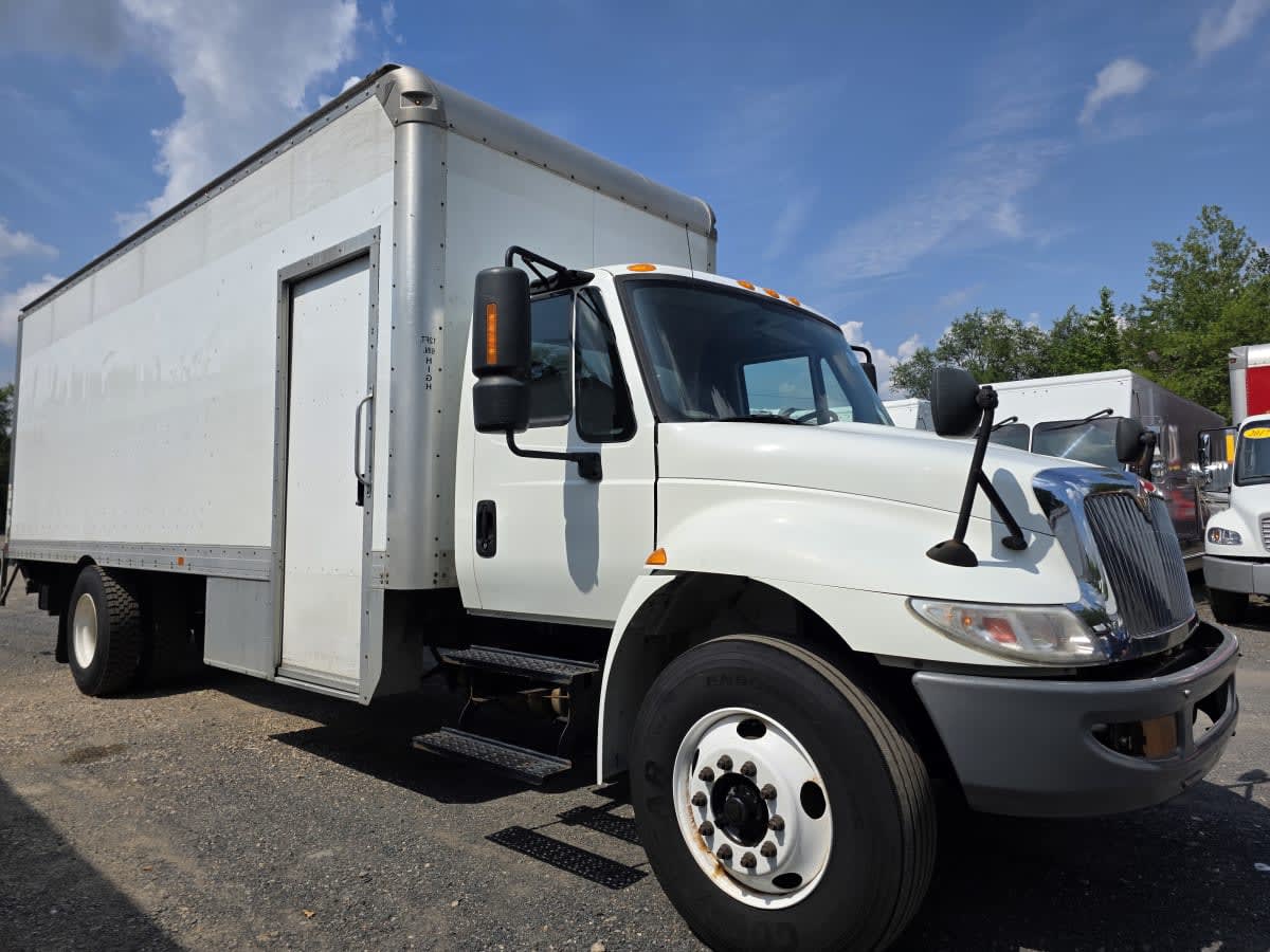 2018 Navistar International 4300 LP 751429