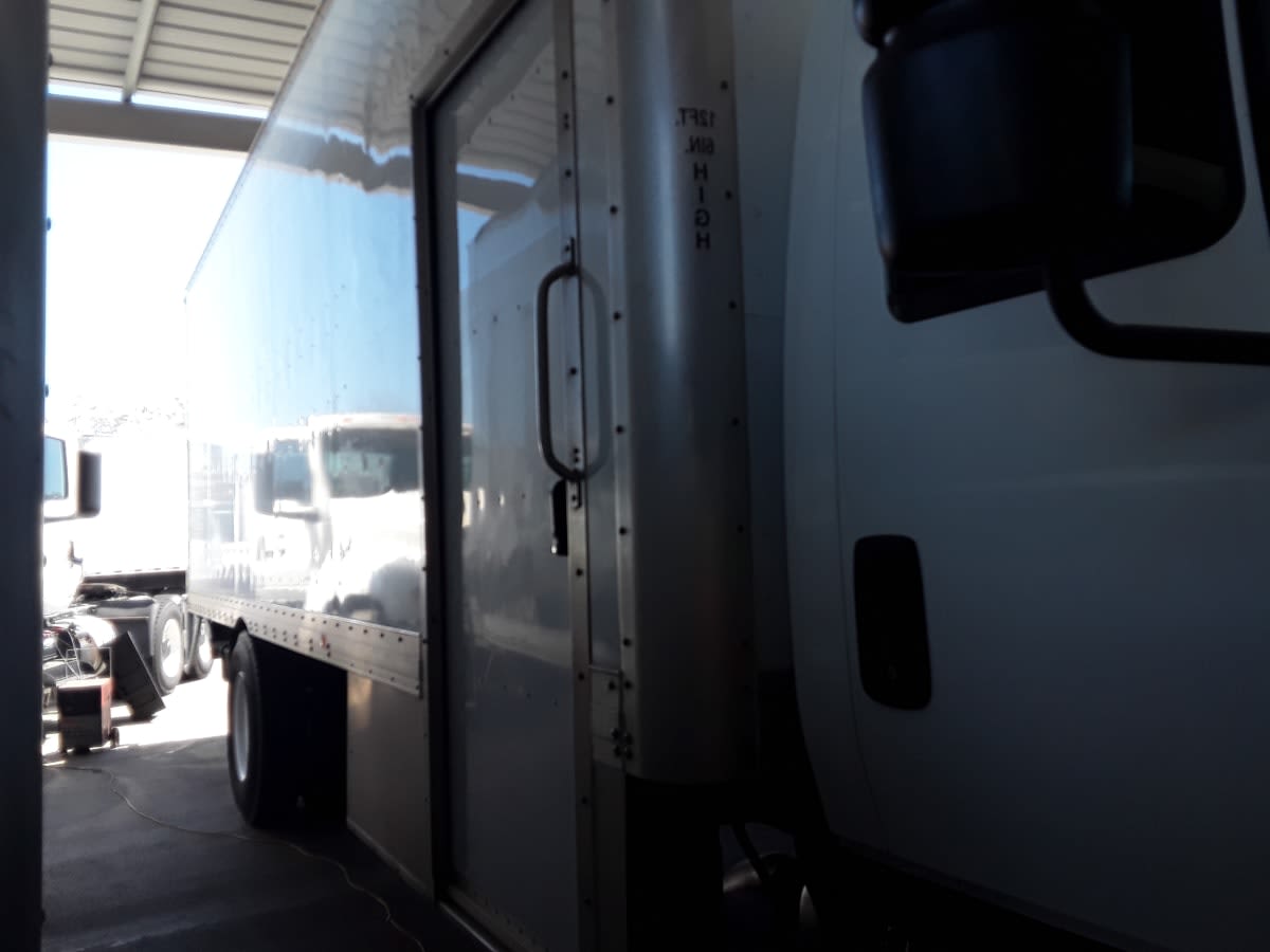 2018 Navistar International 4300 LP 751523