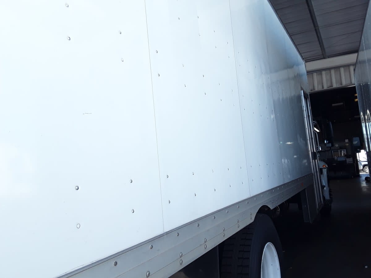 2018 Navistar International 4300 LP 751523