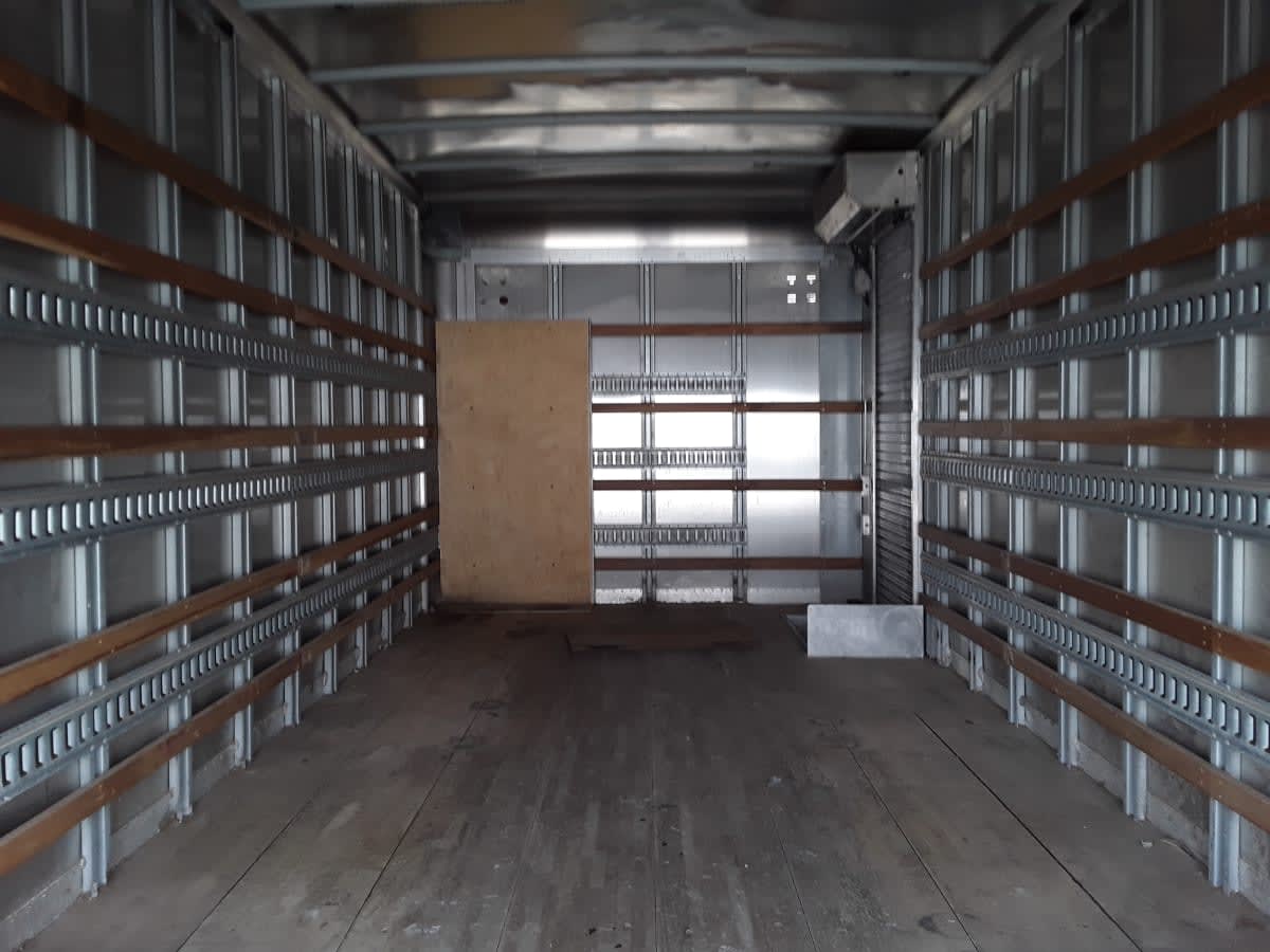 2018 Hino HINO 195 751538