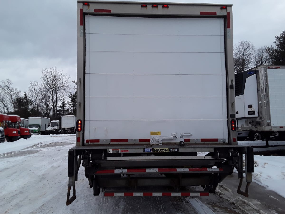 2018 Freightliner/Mercedes M2 106 751583