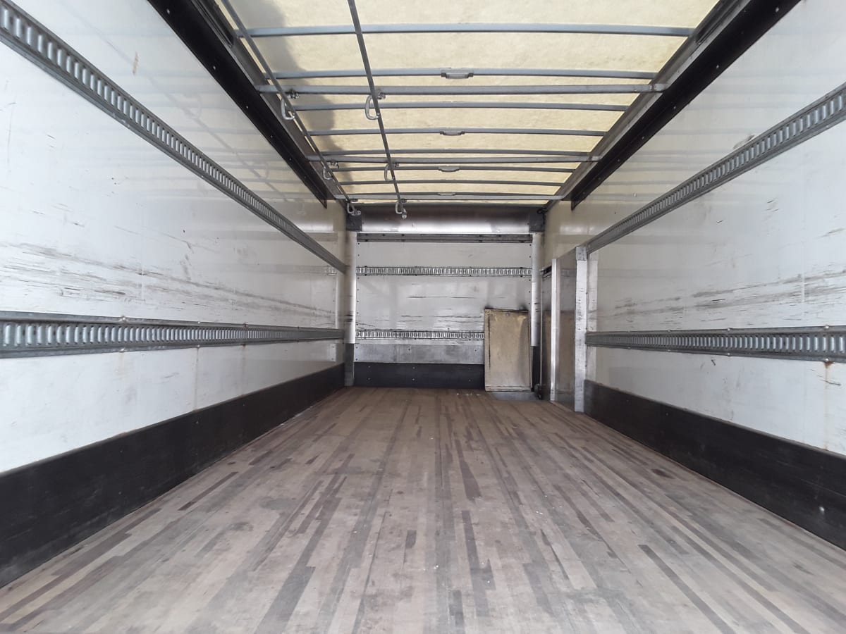 2018 Freightliner/Mercedes M2 106 751583