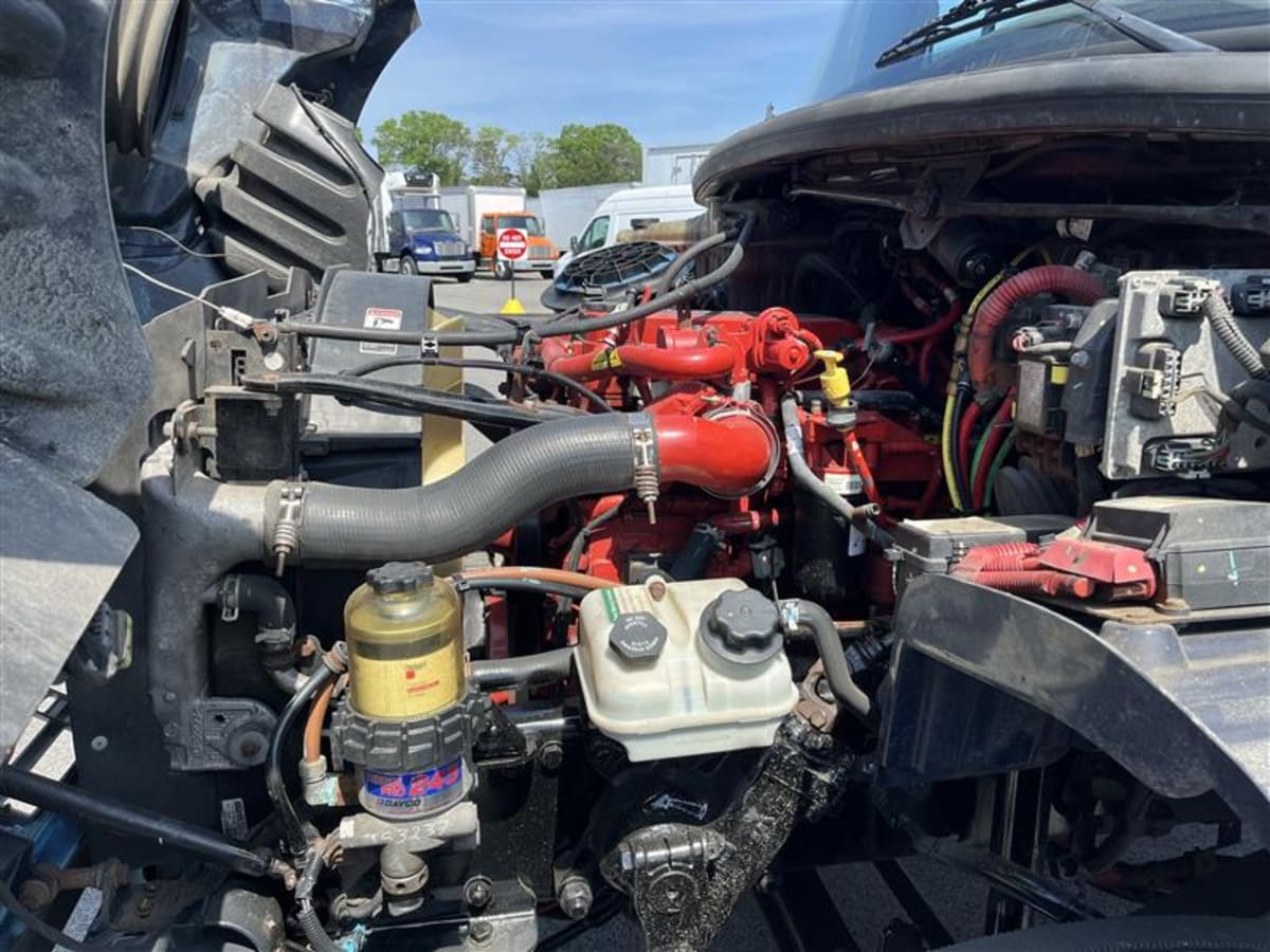 2018 Freightliner/Mercedes M2 106 751653