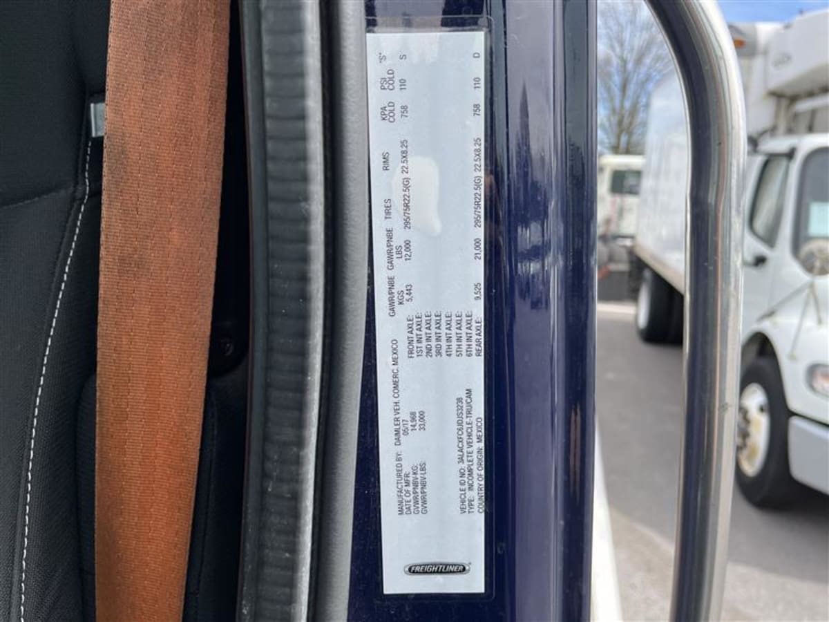 2018 Freightliner/Mercedes M2 106 751669