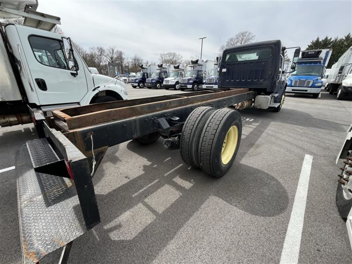 2018 Freightliner/Mercedes M2 106 751669