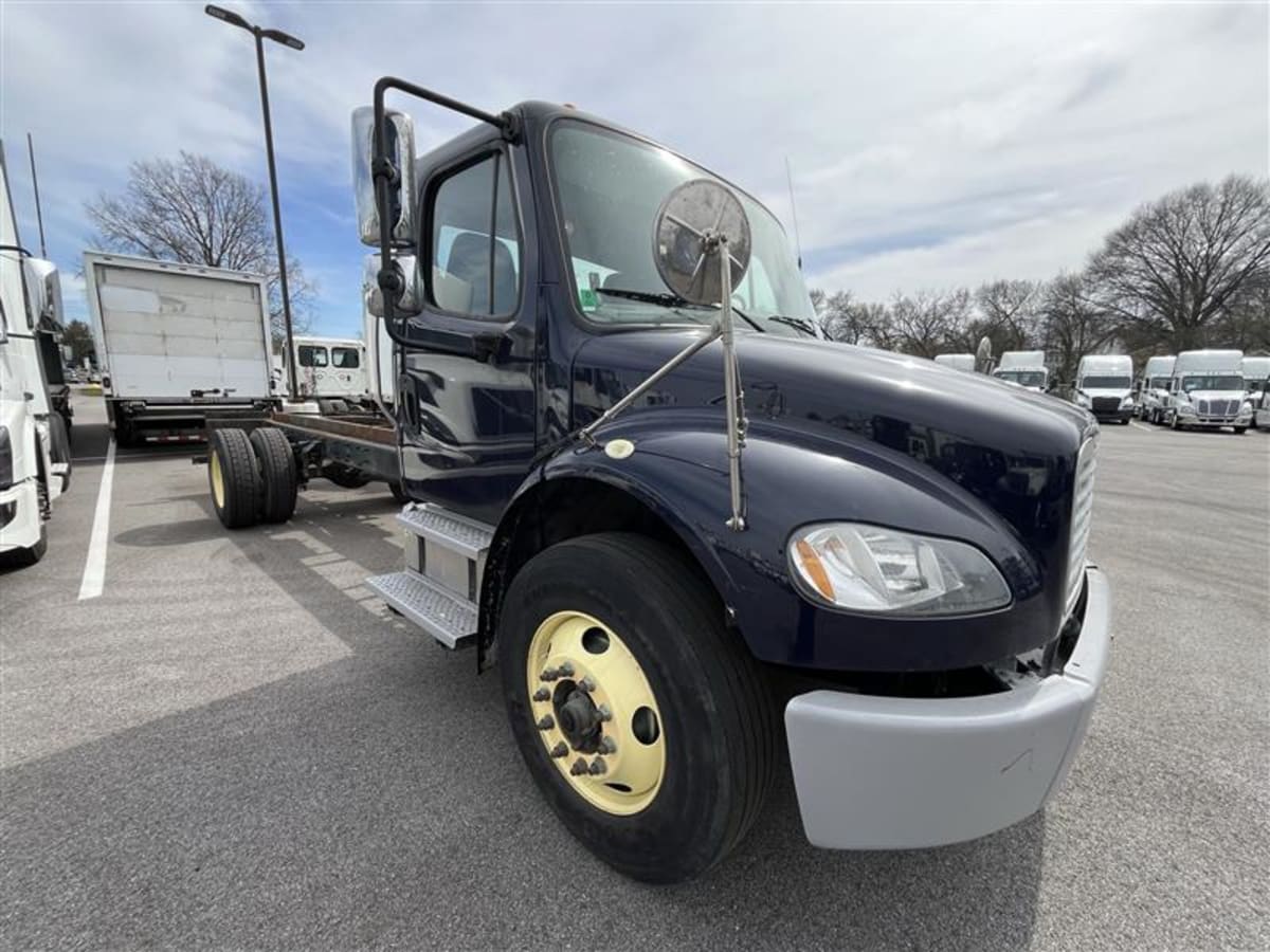 2018 Freightliner/Mercedes M2 106 751669