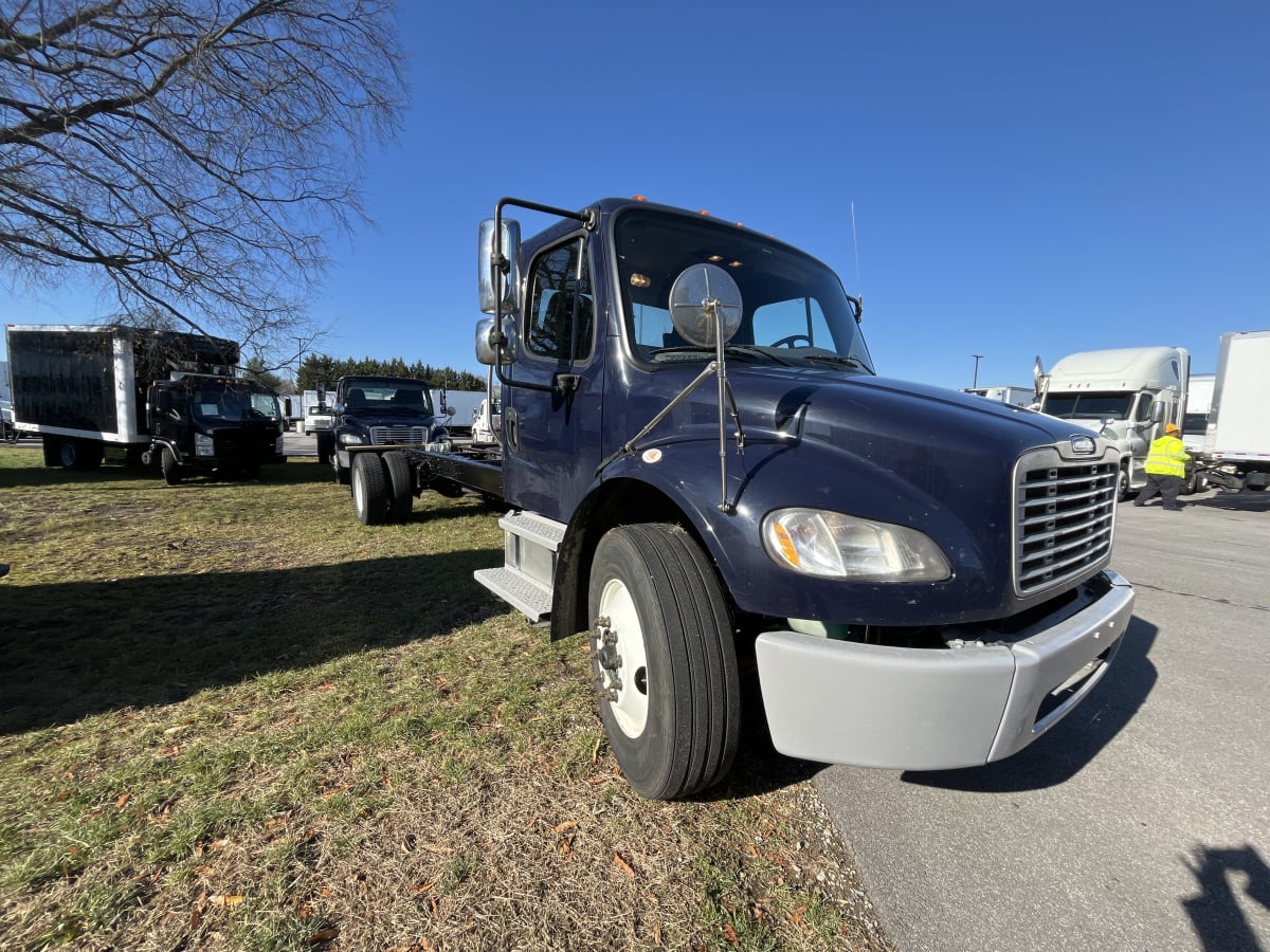 2018 Freightliner/Mercedes M2 106 751720