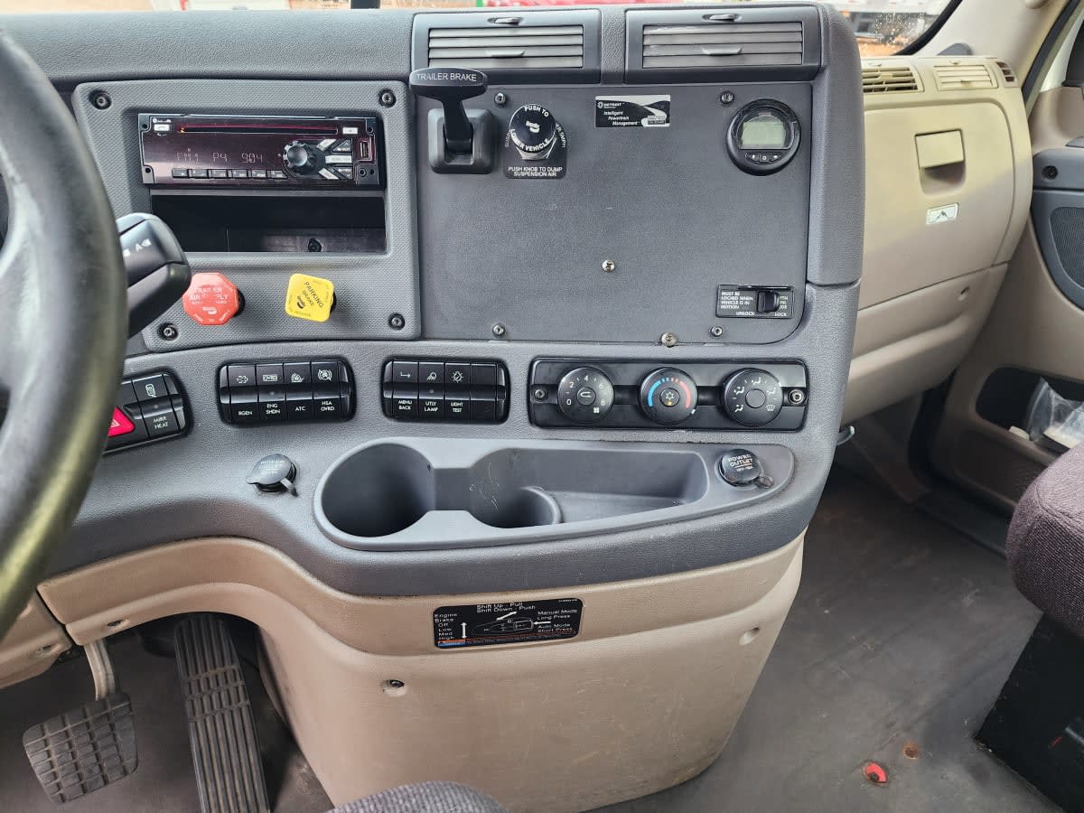 2018 Freightliner/Mercedes CASCADIA 113 752077