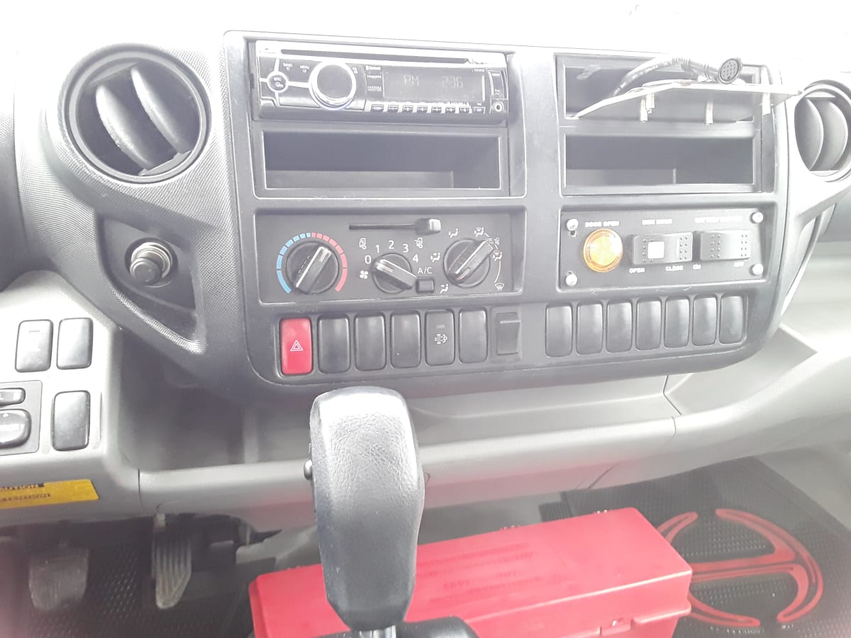 2018 Hino HINO 195 752092