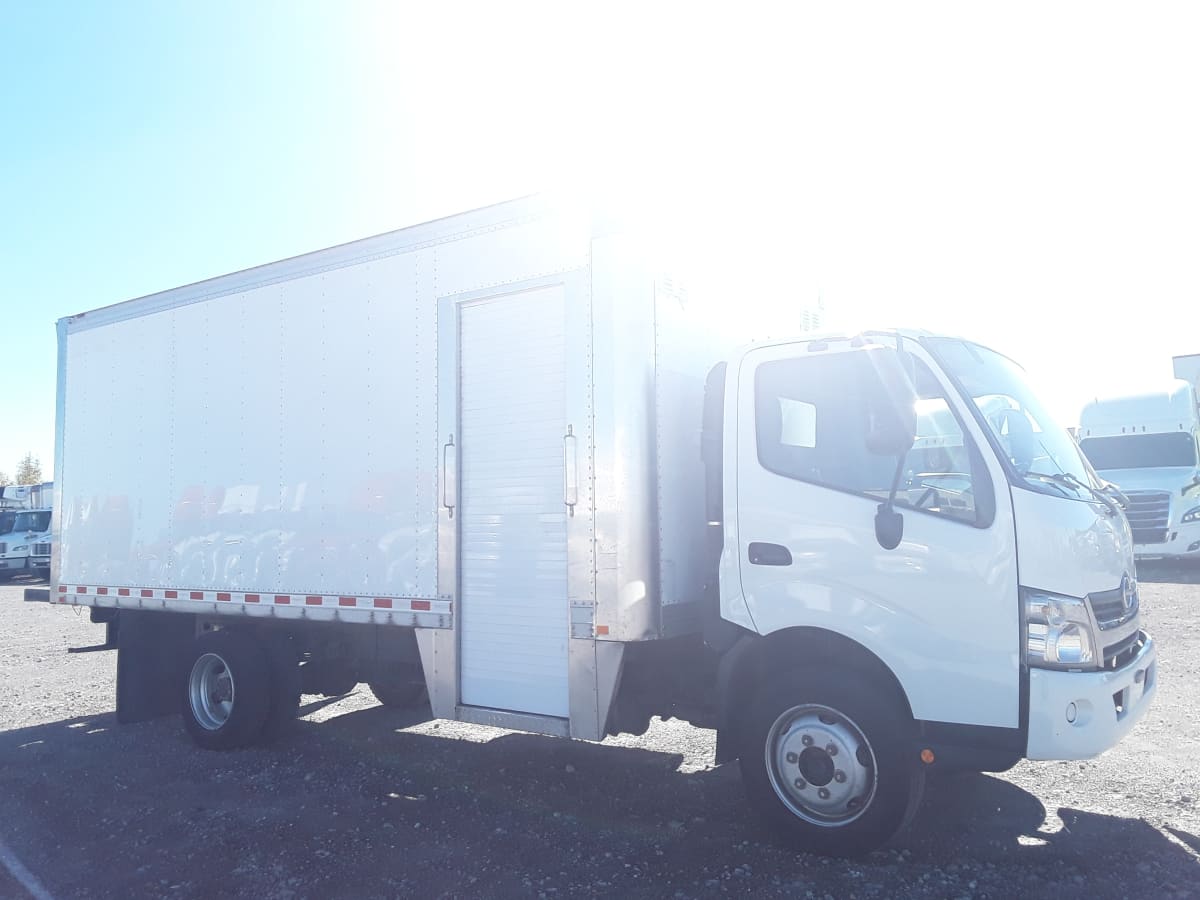 2018 Hino HINO 195 752093