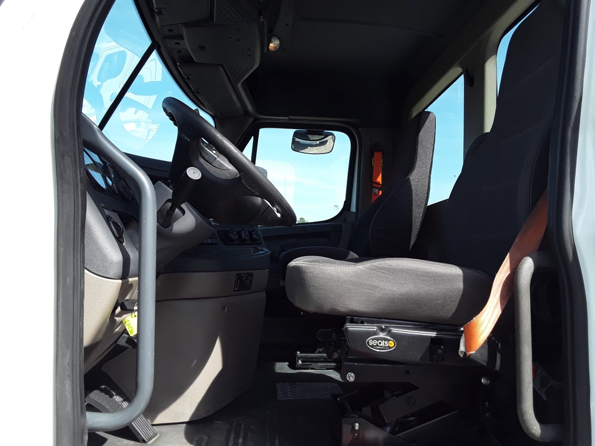 2018 Freightliner/Mercedes CASCADIA 125 752112