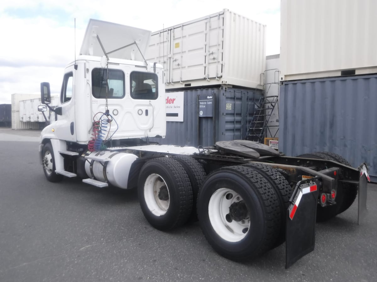 2018 Freightliner/Mercedes CASCADIA 125 752116