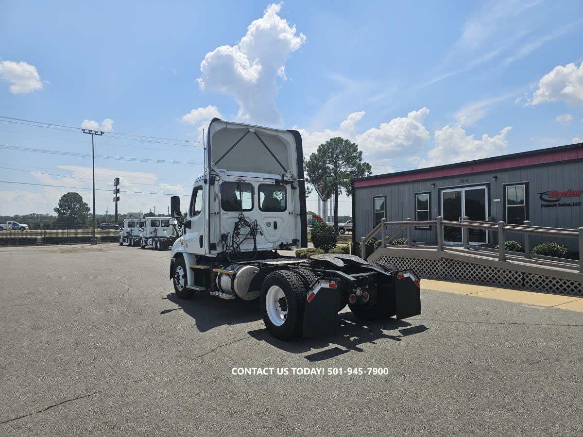 2018 Freightliner - image 6