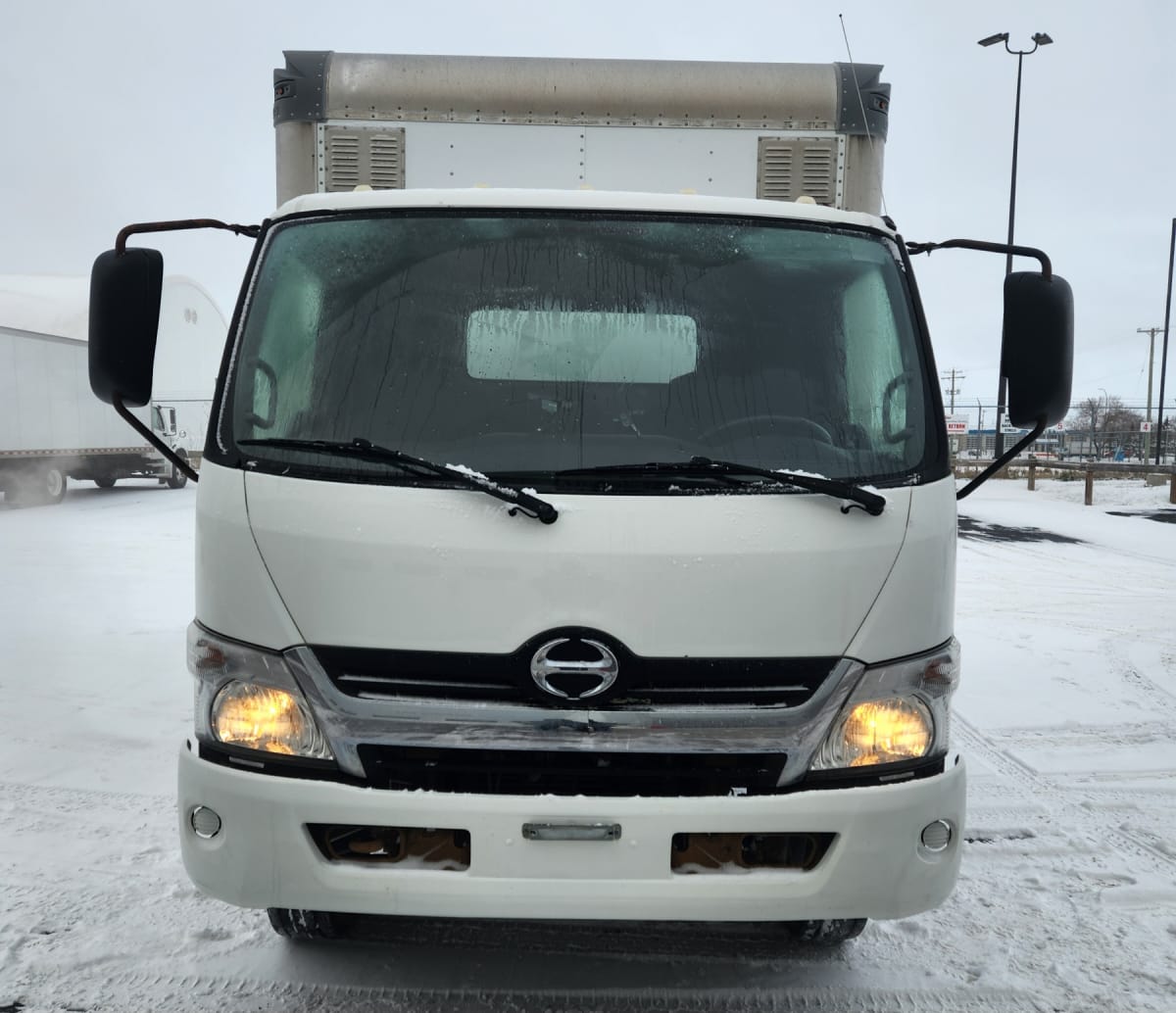 2018 Hino HINO 195 752172