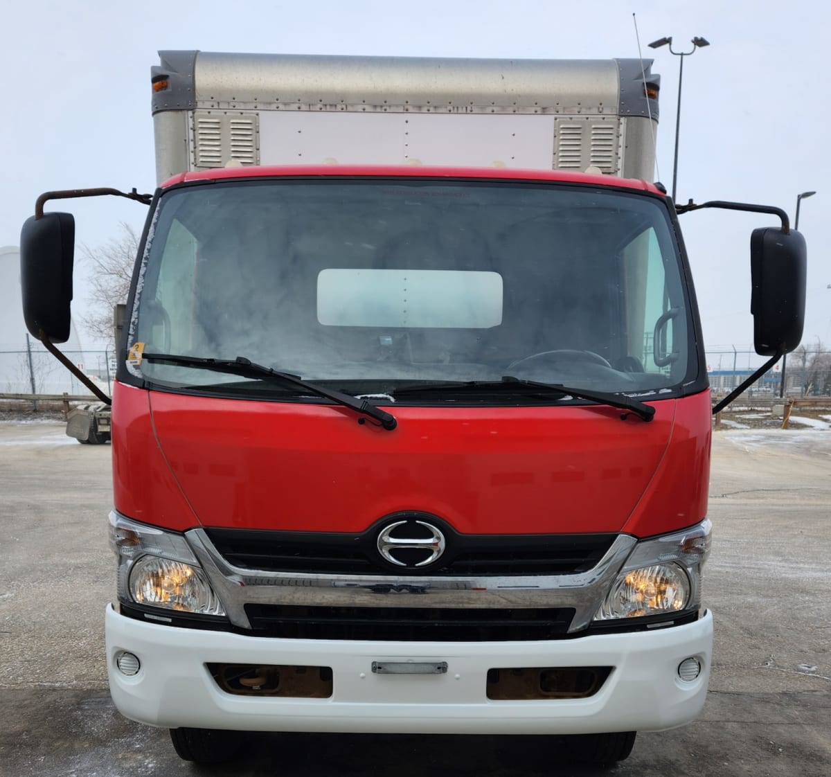 2018 Hino HINO 195 752176