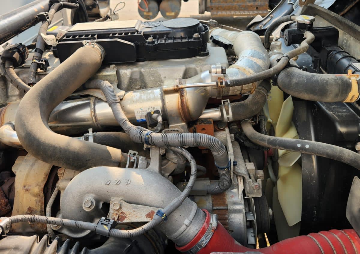 2018 Hino HINO 195 752177