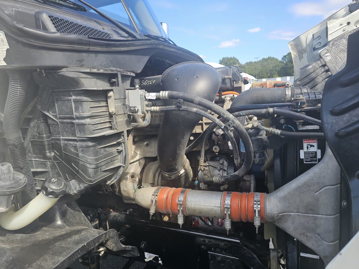 2018 Freightliner/Mercedes CASCADIA 113 752180